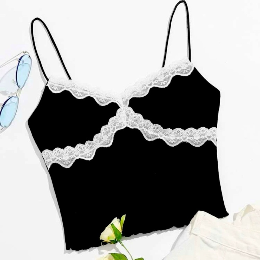 SHEIN Contrast Lace Detail Crop Cami Top